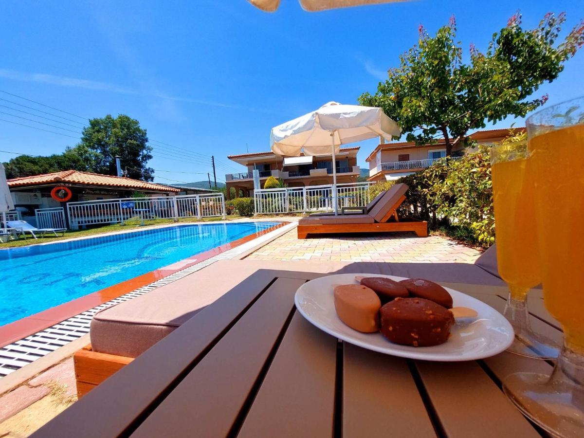 House Michalis Aparthotel ซาร์ตี ภายนอก รูปภาพ