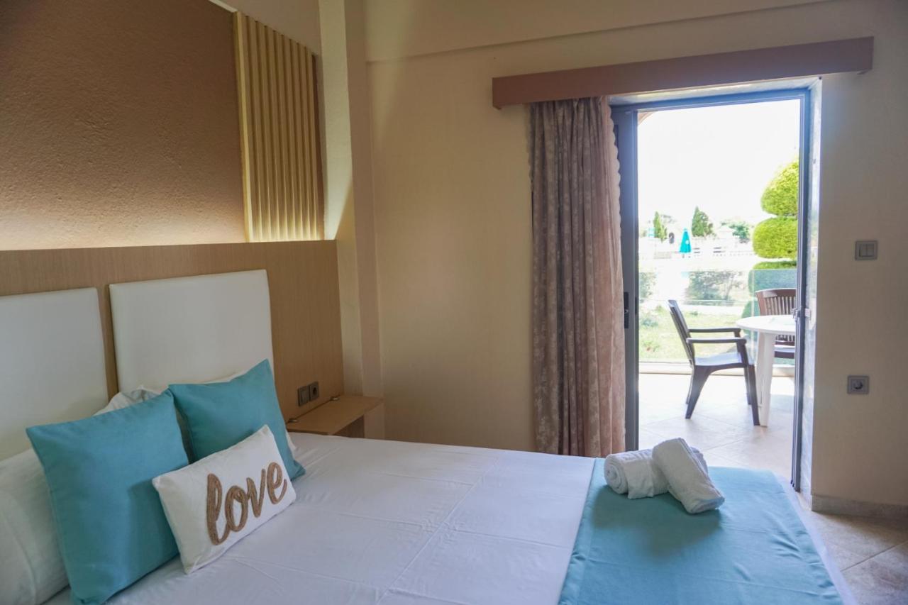 House Michalis Aparthotel ซาร์ตี ภายนอก รูปภาพ