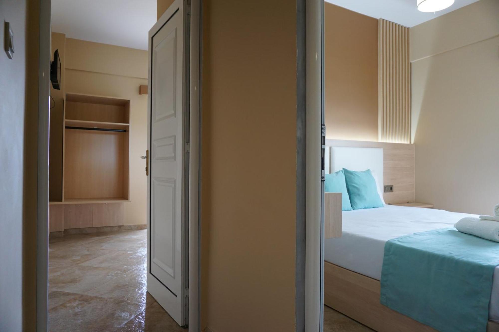 House Michalis Aparthotel ซาร์ตี ภายนอก รูปภาพ