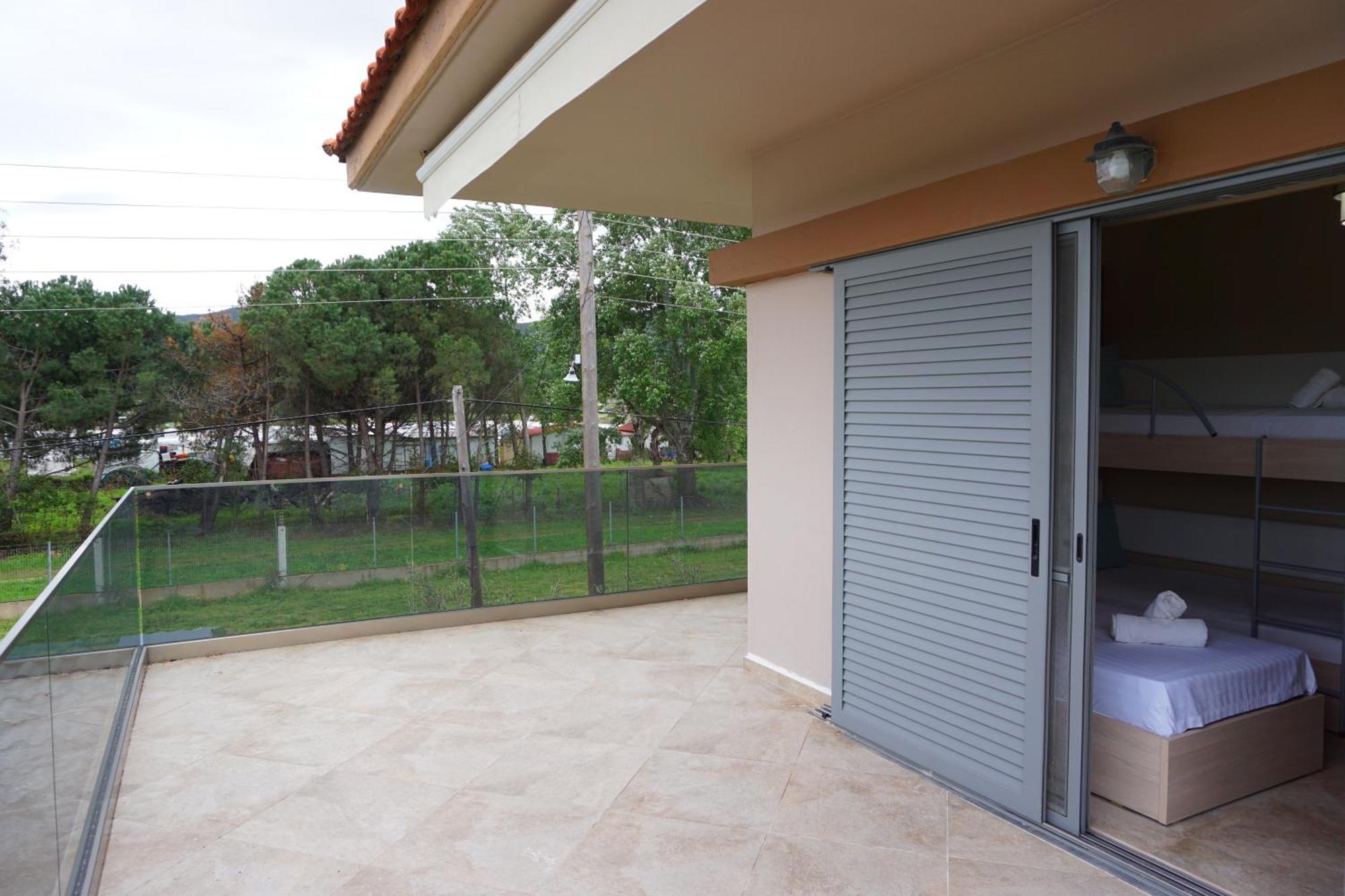 House Michalis Aparthotel ซาร์ตี ภายนอก รูปภาพ